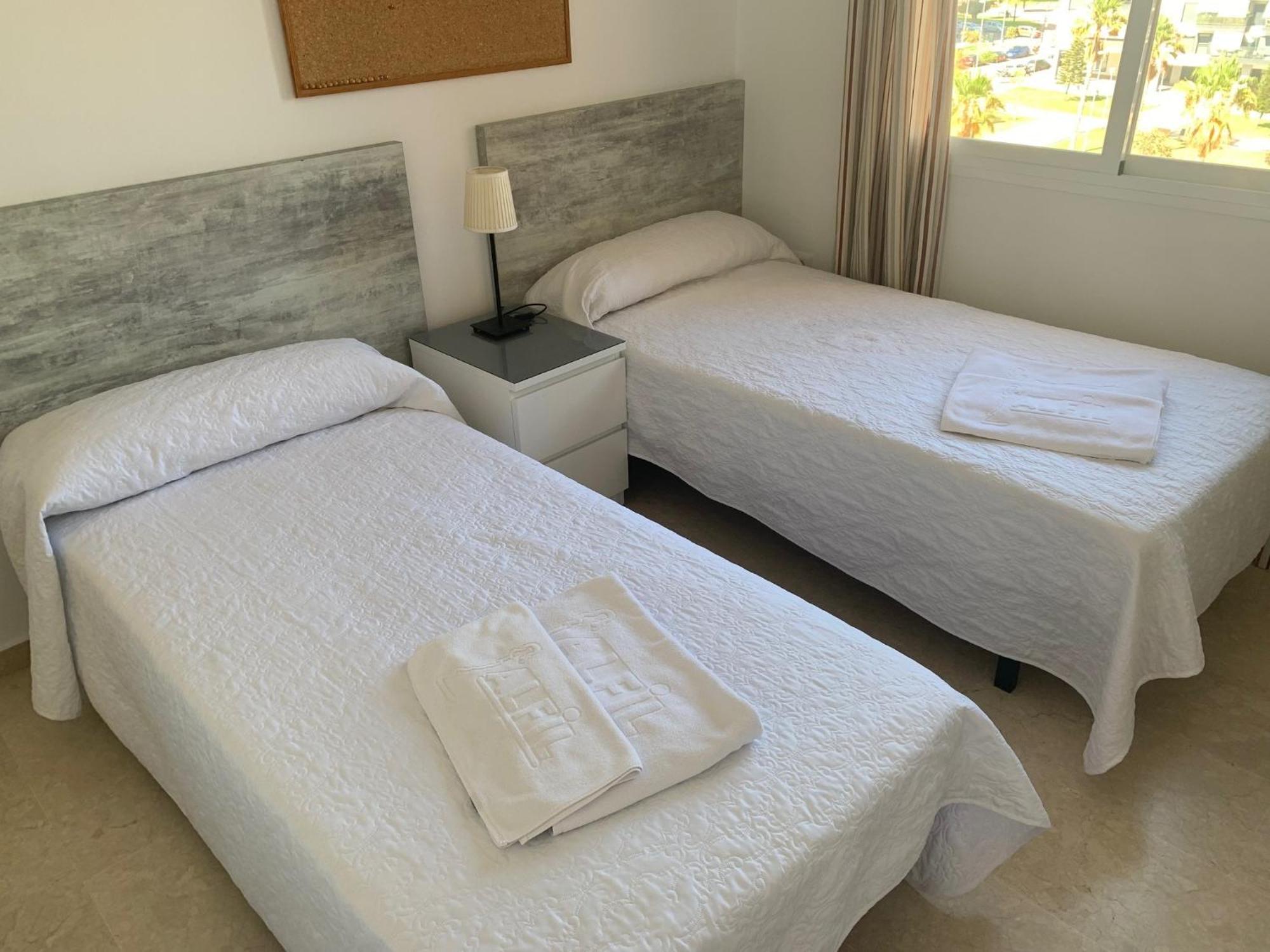 Hostel Residencia Alfil Málaga Extérieur photo